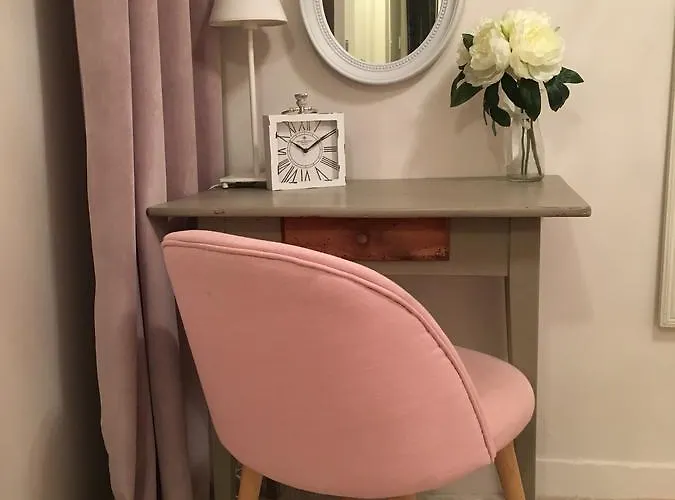 아파트 Charles Baudelaire *