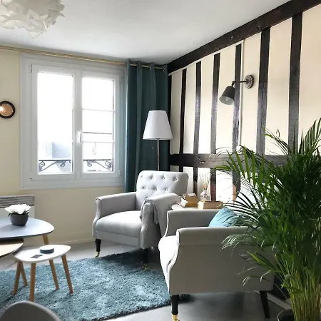 Charles Baudelaire *